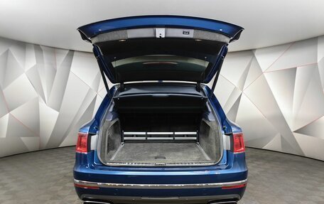 Bentley Bentayga I, 2017 год, 11 000 000 рублей, 12 фотография