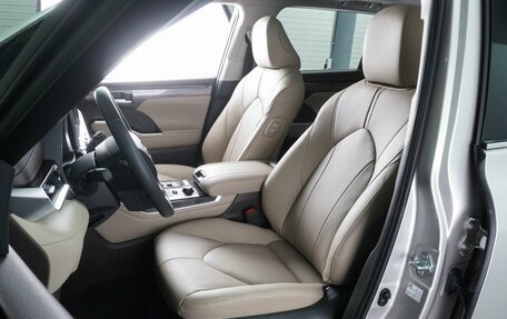 Toyota Highlander, 2025 год, 6 049 000 рублей, 11 фотография