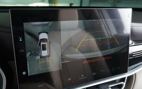 Toyota Highlander, 2025 год, 6 049 000 рублей, 24 фотография