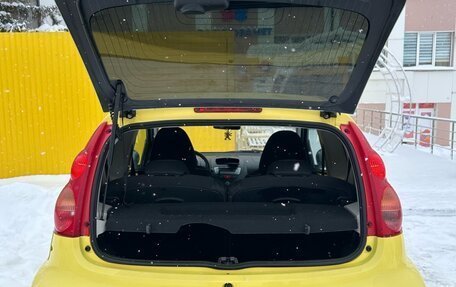 Peugeot 107 I рестайлинг, 2009 год, 370 000 рублей, 3 фотография