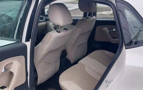 Volkswagen Polo VI (EU Market), 2012 год, 880 000 рублей, 7 фотография