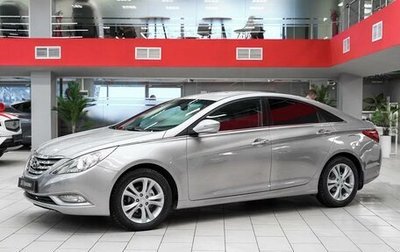 Hyundai Sonata VI, 2010 год, 900 000 рублей, 1 фотография