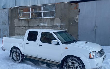 Nissan NP300, 2012 год, 795 000 рублей, 2 фотография