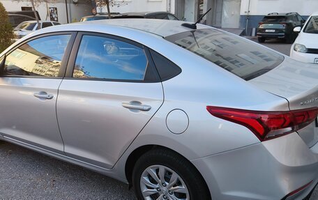 Hyundai Solaris II рестайлинг, 2018 год, 1 170 000 рублей, 5 фотография