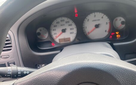 Nissan NP300, 2012 год, 795 000 рублей, 10 фотография