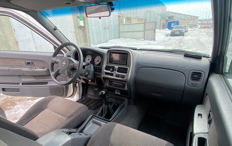 Nissan NP300, 2012 год, 795 000 рублей, 15 фотография