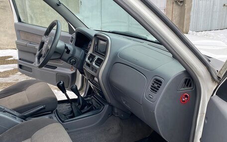 Nissan NP300, 2012 год, 795 000 рублей, 17 фотография