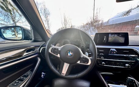 BMW 5 серия, 2018 год, 2 700 000 рублей, 13 фотография