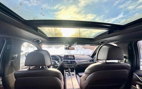 BMW 5 серия, 2018 год, 2 700 000 рублей, 15 фотография