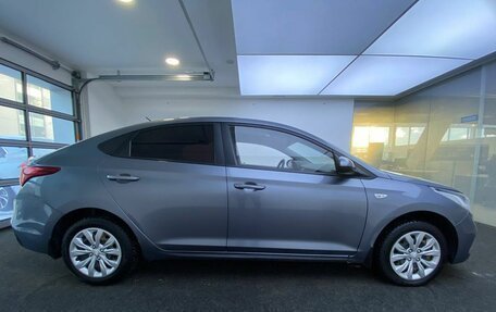 Hyundai Solaris II рестайлинг, 2017 год, 1 049 000 рублей, 4 фотография