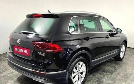 Volkswagen Tiguan II, 2017 год, 3 200 000 рублей, 5 фотография