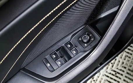 Skoda Octavia IV, 2021 год, 1 727 004 рублей, 18 фотография