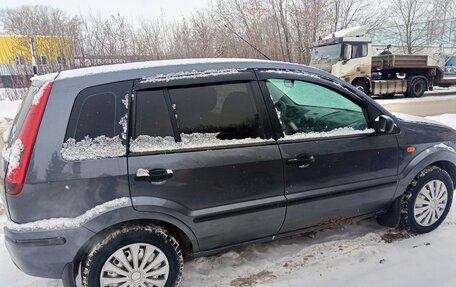 Ford Fusion I, 2005 год, 320 000 рублей, 4 фотография