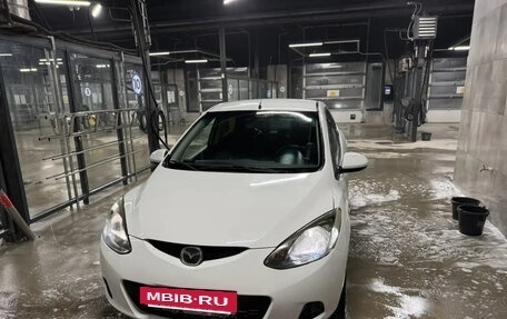 Mazda 2 III, 2014 год, 850 000 рублей, 2 фотография