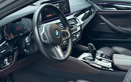 BMW 5 серия, 2021 год, 5 600 000 рублей, 10 фотография