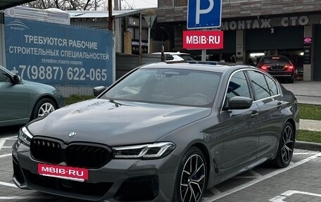 BMW 5 серия, 2021 год, 5 600 000 рублей, 3 фотография
