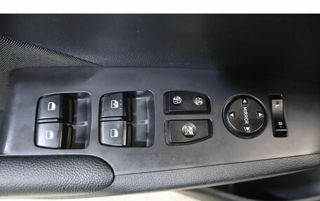 Hyundai Solaris II рестайлинг, 2018 год, 1 180 000 рублей, 13 фотография