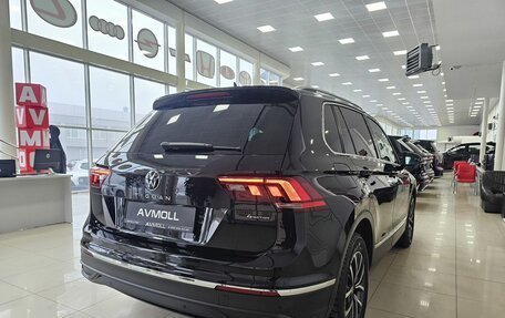 Volkswagen Tiguan II, 2020 год, 3 099 000 рублей, 9 фотография