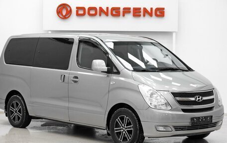 Hyundai Grand Starex Grand Starex I рестайлинг 2, 2011 год, 1 319 000 рублей, 1 фотография