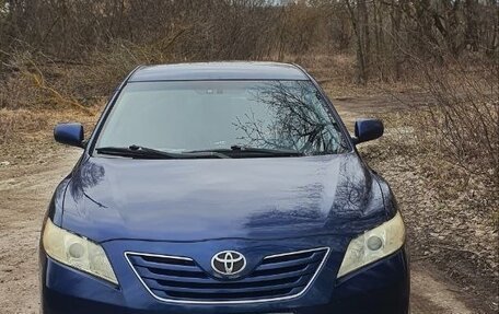 Toyota Camry, 2008 год, 600 000 рублей, 1 фотография