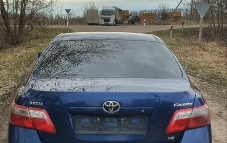 Toyota Camry, 2008 год, 600 000 рублей, 3 фотография