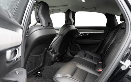 Volvo S90 II рестайлинг, 2024 год, 7 760 000 рублей, 9 фотография