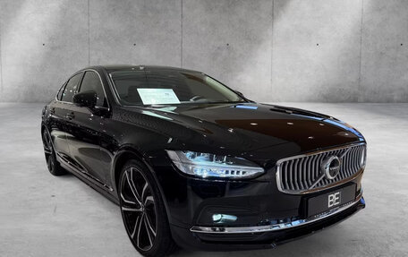 Volvo S90 II рестайлинг, 2024 год, 7 760 000 рублей, 4 фотография