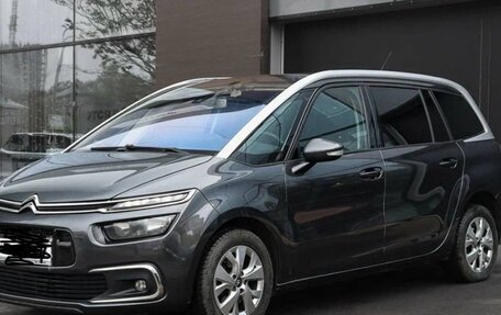 Citroen C4 Picasso II рестайлинг, 2016 год, 1 150 000 рублей, 1 фотография