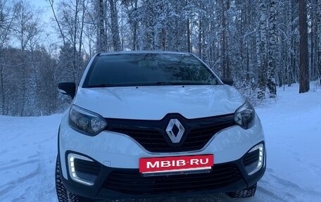 Renault Kaptur I рестайлинг, 2018 год, 1 390 000 рублей, 2 фотография