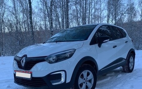 Renault Kaptur I рестайлинг, 2018 год, 1 390 000 рублей, 3 фотография