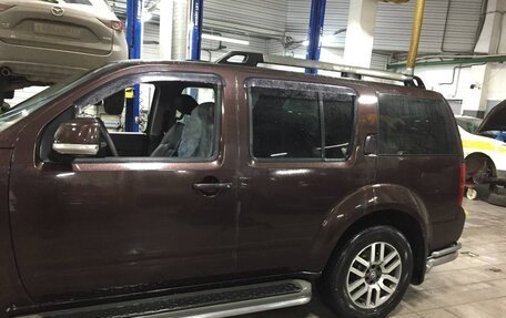 Nissan Pathfinder, 2012 год, 1 990 000 рублей, 7 фотография