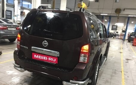 Nissan Pathfinder, 2012 год, 1 990 000 рублей, 3 фотография