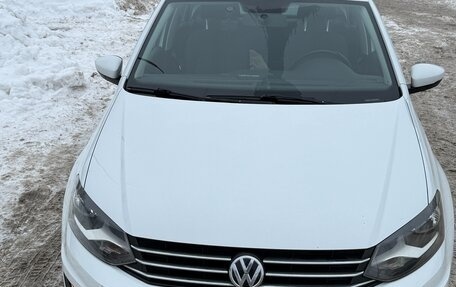 Volkswagen Polo VI (EU Market), 2016 год, 1 015 000 рублей, 3 фотография