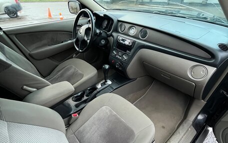 Mitsubishi Outlander III рестайлинг 3, 2003 год, 450 000 рублей, 11 фотография