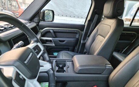 Land Rover Defender II, 2020 год, 8 700 000 рублей, 4 фотография