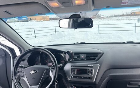 KIA Rio III рестайлинг, 2016 год, 10 фотография