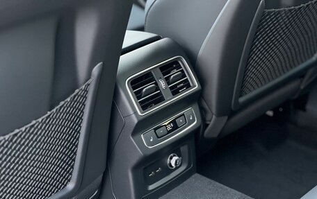 Audi Q5, 2025 год, 5 750 000 рублей, 30 фотография