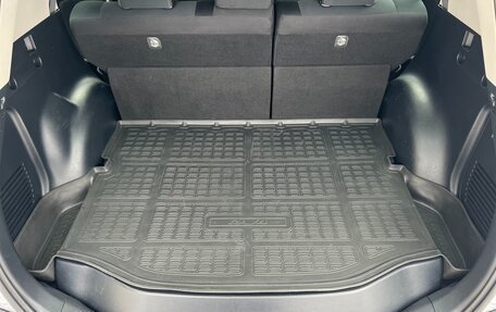 Toyota RAV4, 2015 год, 1 797 000 рублей, 18 фотография