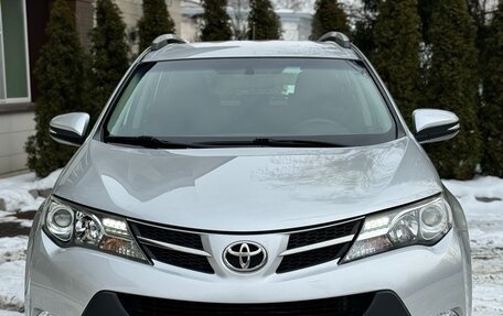 Toyota RAV4, 2015 год, 1 797 000 рублей, 36 фотография