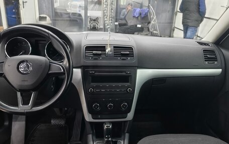 Skoda Yeti I рестайлинг, 2014 год, 900 000 рублей, 10 фотография