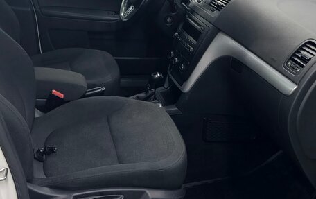 Skoda Yeti I рестайлинг, 2014 год, 900 000 рублей, 11 фотография