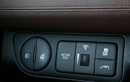 Hyundai Grand Starex Grand Starex I рестайлинг 2, 2019 год, 4 200 000 рублей, 23 фотография