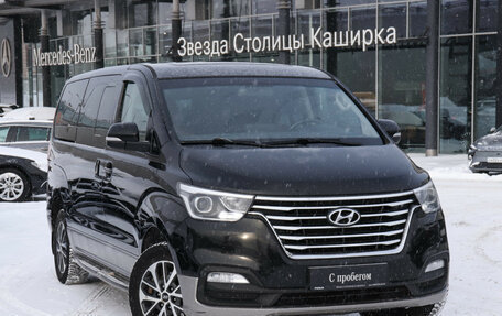 Hyundai Grand Starex Grand Starex I рестайлинг 2, 2019 год, 4 200 000 рублей, 25 фотография