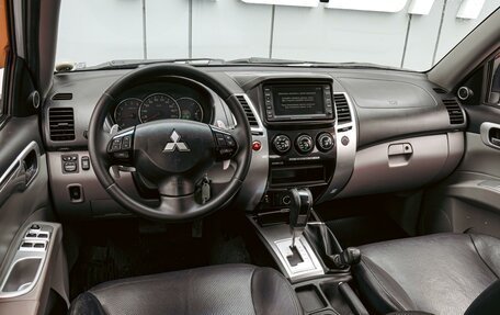 Mitsubishi Pajero Sport II рестайлинг, 2010 год, 1 660 000 рублей, 6 фотография