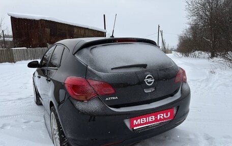 Opel Astra J, 2011 год, 650 000 рублей, 7 фотография