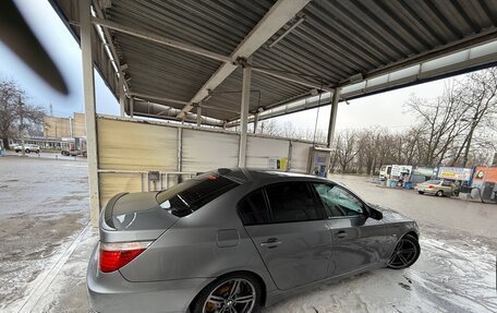 BMW 5 серия, 2008 год, 1 350 000 рублей, 4 фотография