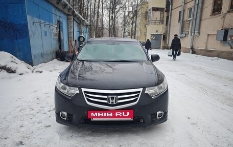 Honda Accord VIII рестайлинг, 2011 год, 1 700 000 рублей, 10 фотография