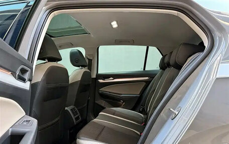 Volkswagen Golf VIII, 2021 год, 1 870 213 рублей, 10 фотография