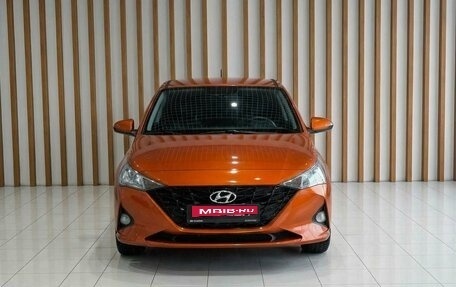 Hyundai Solaris II рестайлинг, 2021 год, 1 699 000 рублей, 3 фотография