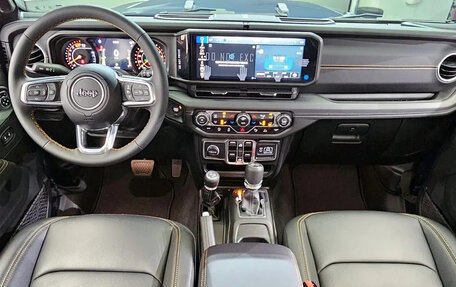 Jeep Wrangler, 2025 год, 8 200 000 рублей, 9 фотография